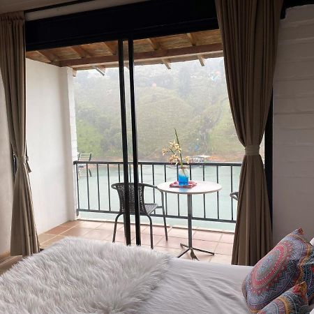 Ecolodge Bahia Del Penon Guatape Luaran gambar