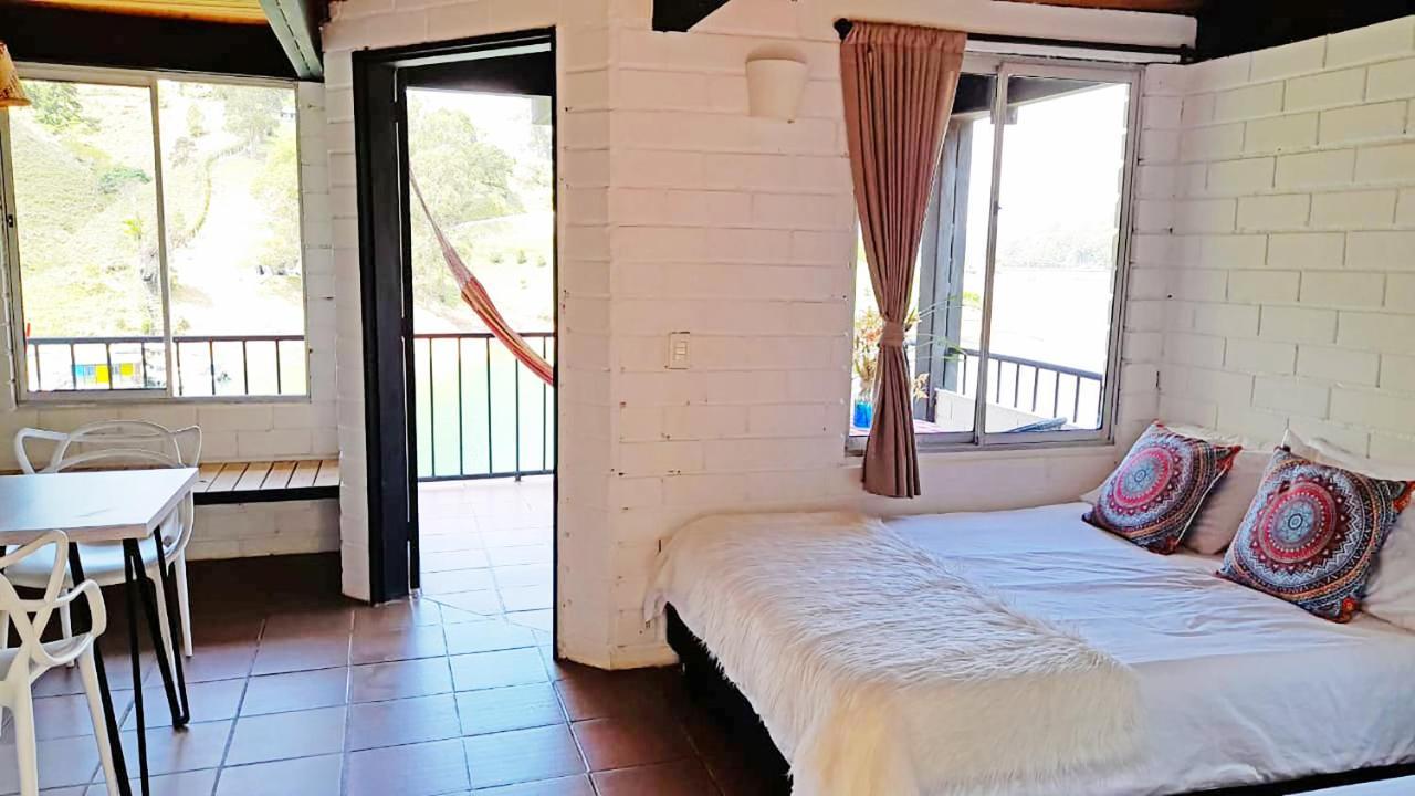 Ecolodge Bahia Del Penon Guatape Luaran gambar