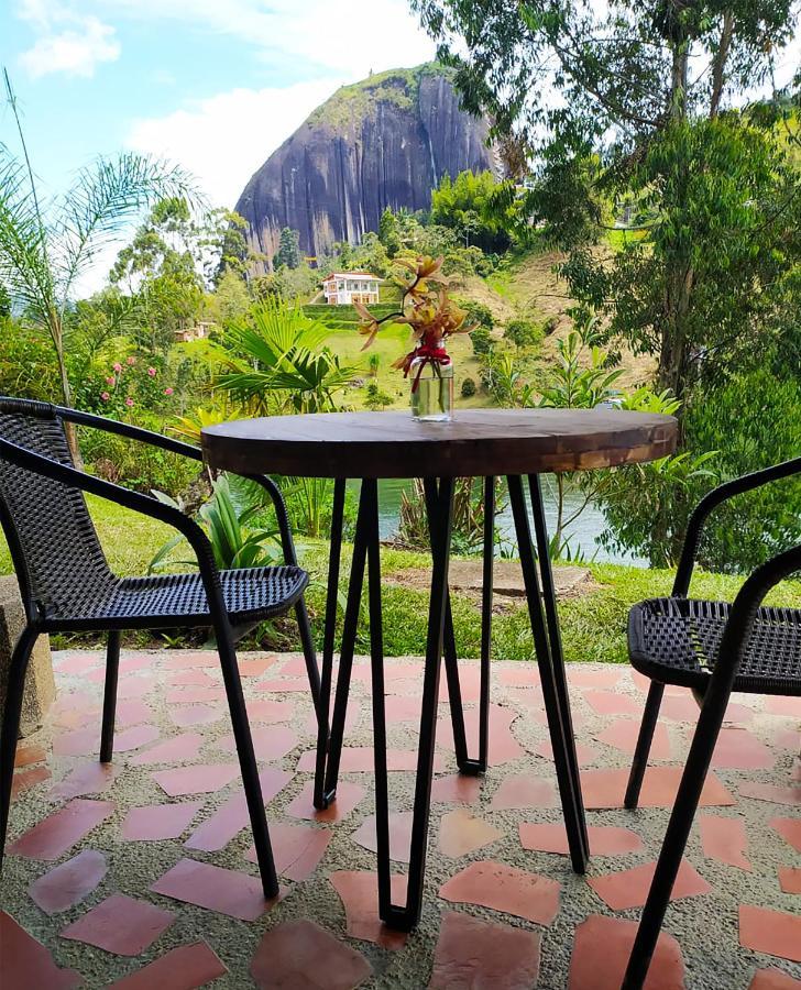 Ecolodge Bahia Del Penon Guatape Luaran gambar