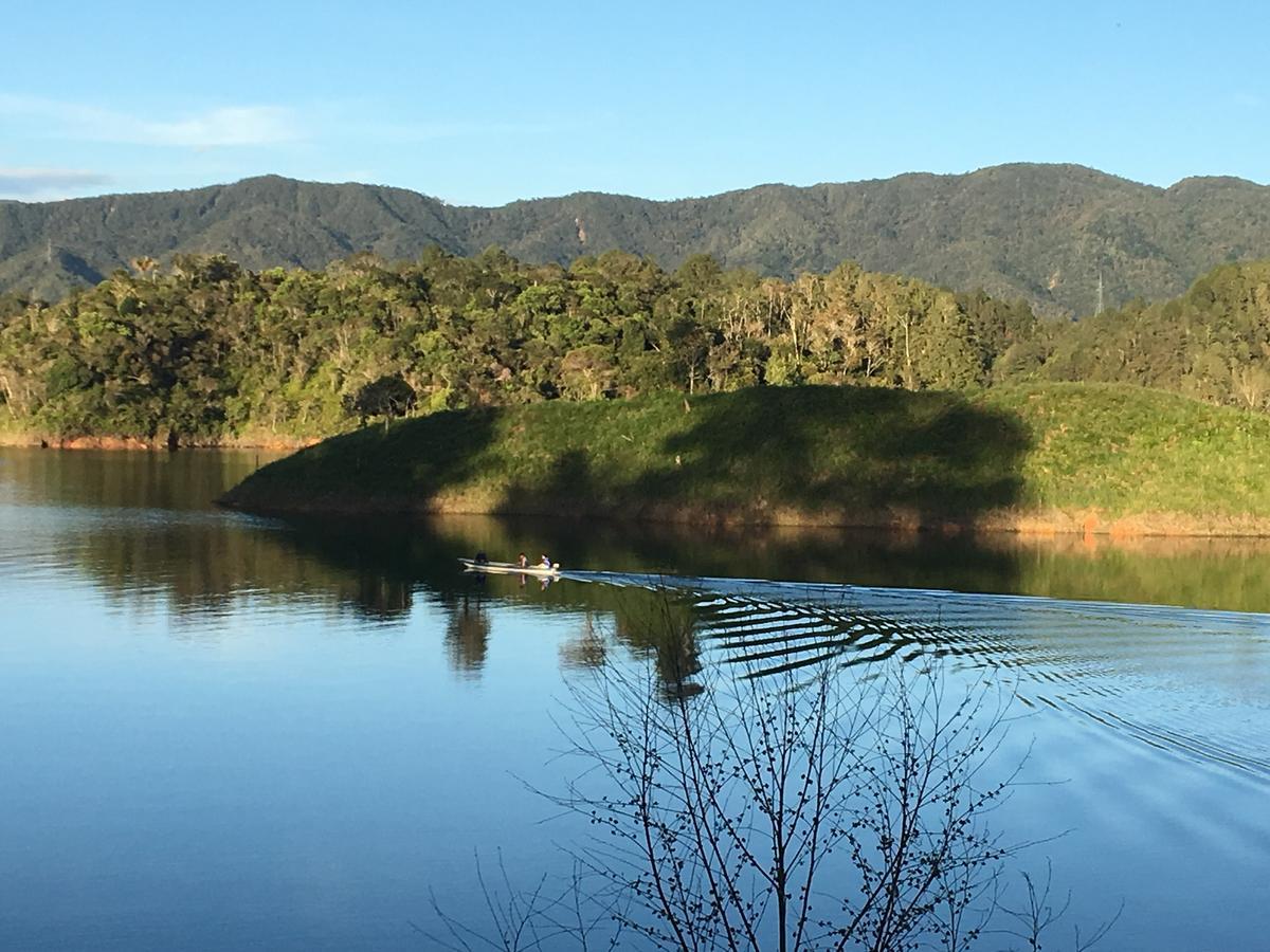 Ecolodge Bahia Del Penon Guatape Luaran gambar